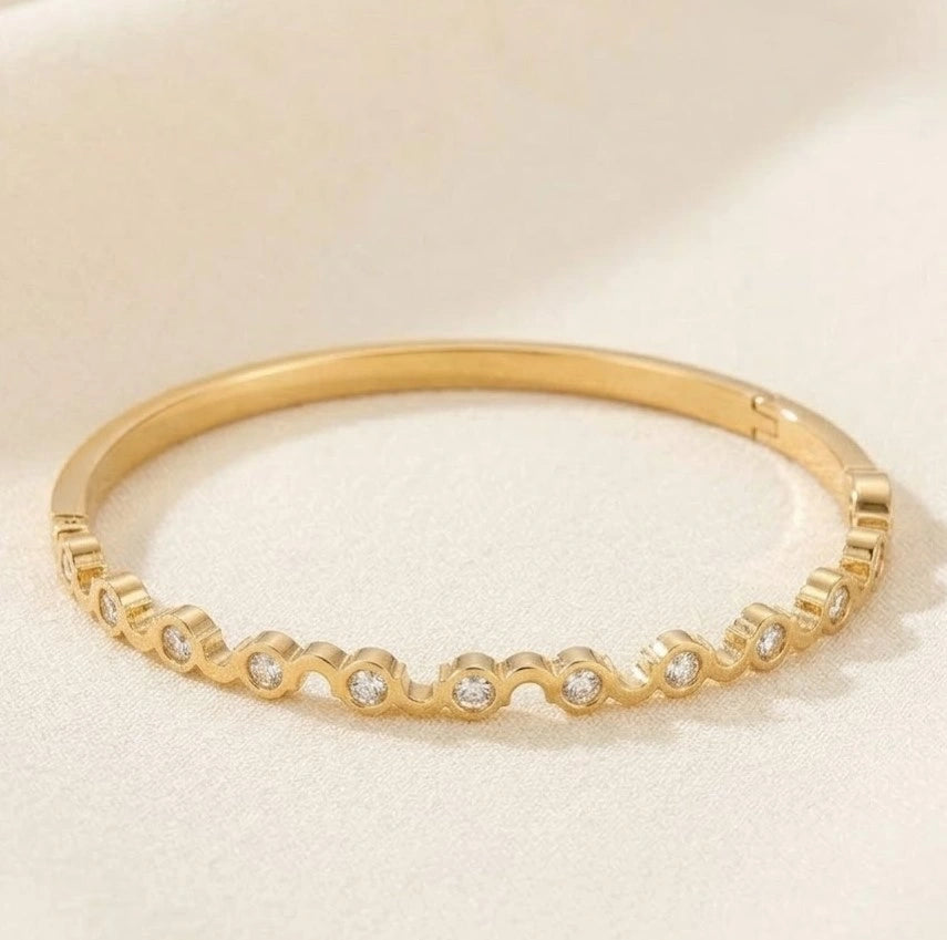 Scalloped Wave Crystal Bracelet - Anti-Tarnish Gold Plated