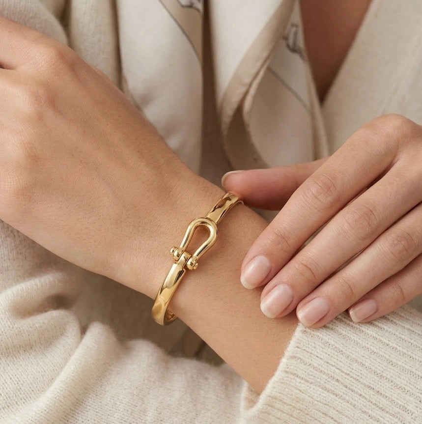 Horseshoe Buckle Anti-Tarnish Gold Plated Bracelet