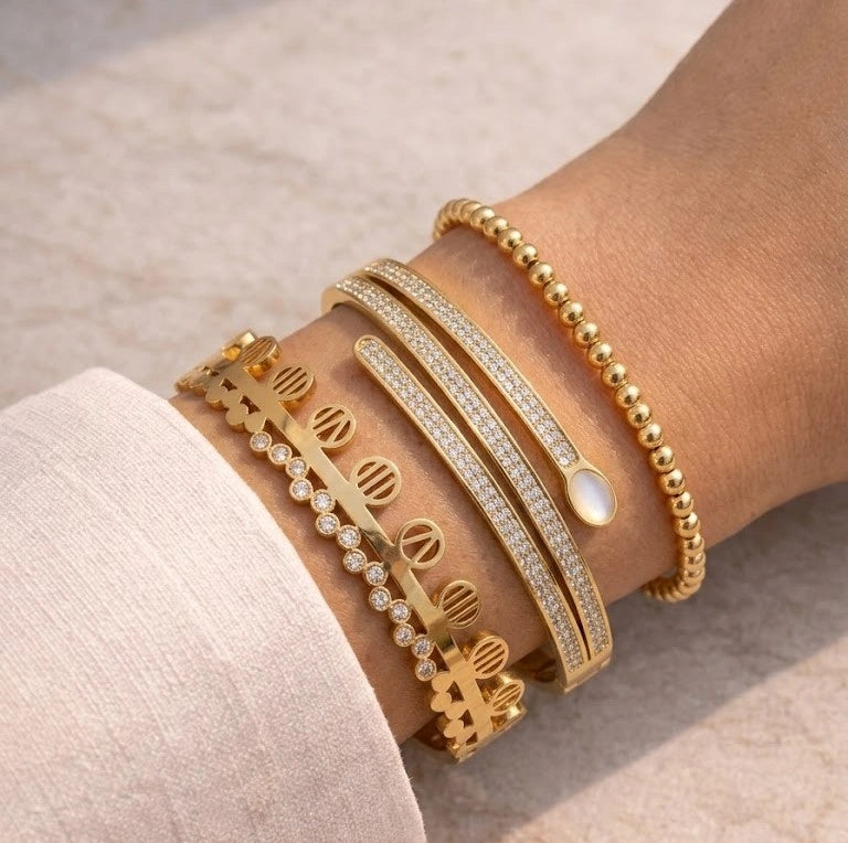 The "IT-Girl" Gold Plated Bracelet Stack