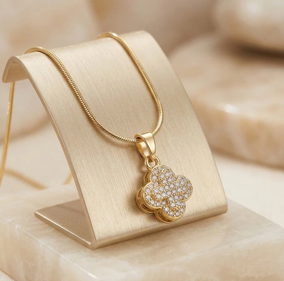 Luxury Four Leaf Clover Necklace - Anti-Tarnish Gold Plated Pendant for Women