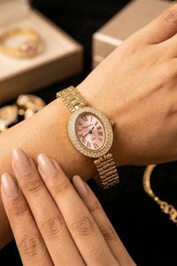 Vintage Aesthetic Oval Dial Watch - Anti-Tarnish Gold Plated
