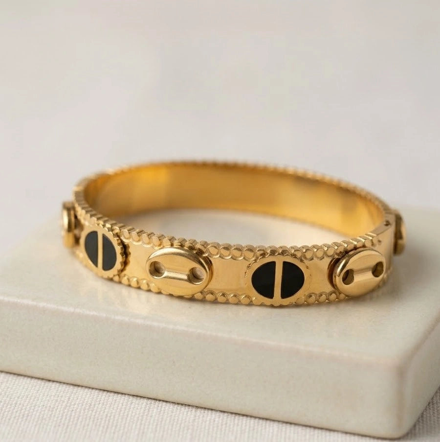 Midnight Oval Motif Anti-Tarnish Bracelet - 18K Gold Plated Daily Wear Bangle