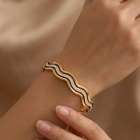 Wave Design Crystal Anti-Tarnish Fashion Bracelet