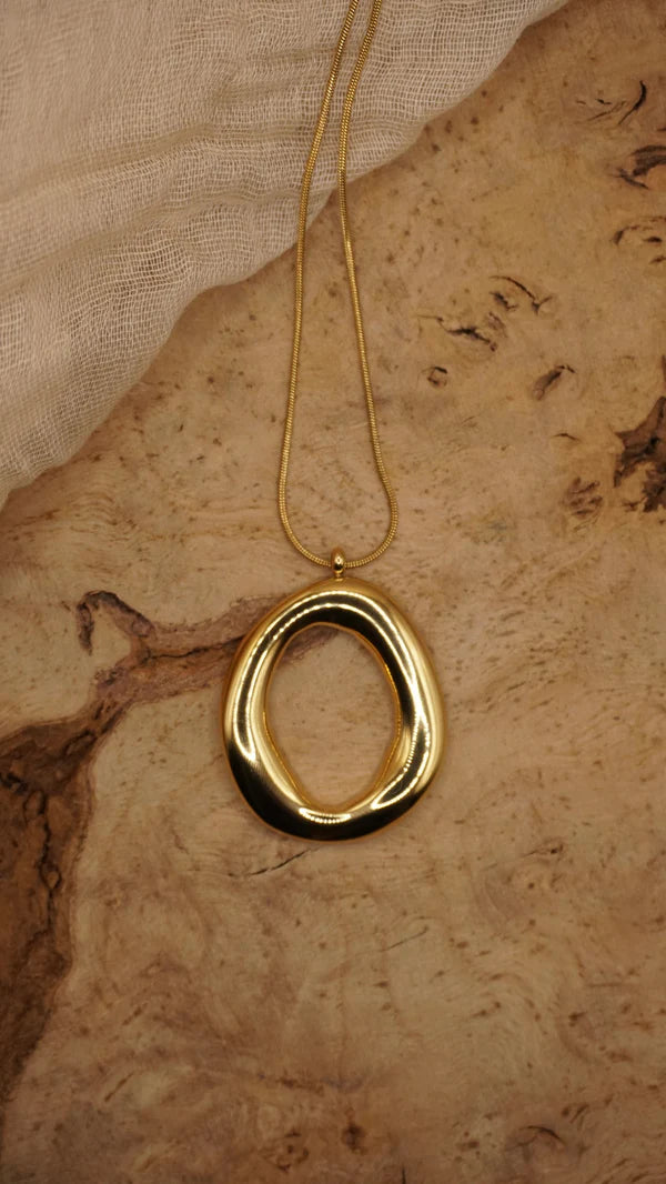 Organic Abstract Oval Pendant Necklace - Anti-Tarnish Gold Plated Jewellery