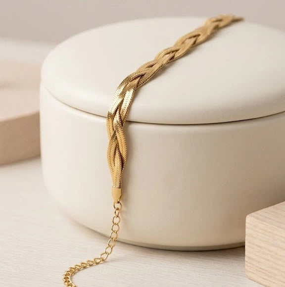 Braided Twisted Chain Bracelet - Anti Tarnish Gold Plated
