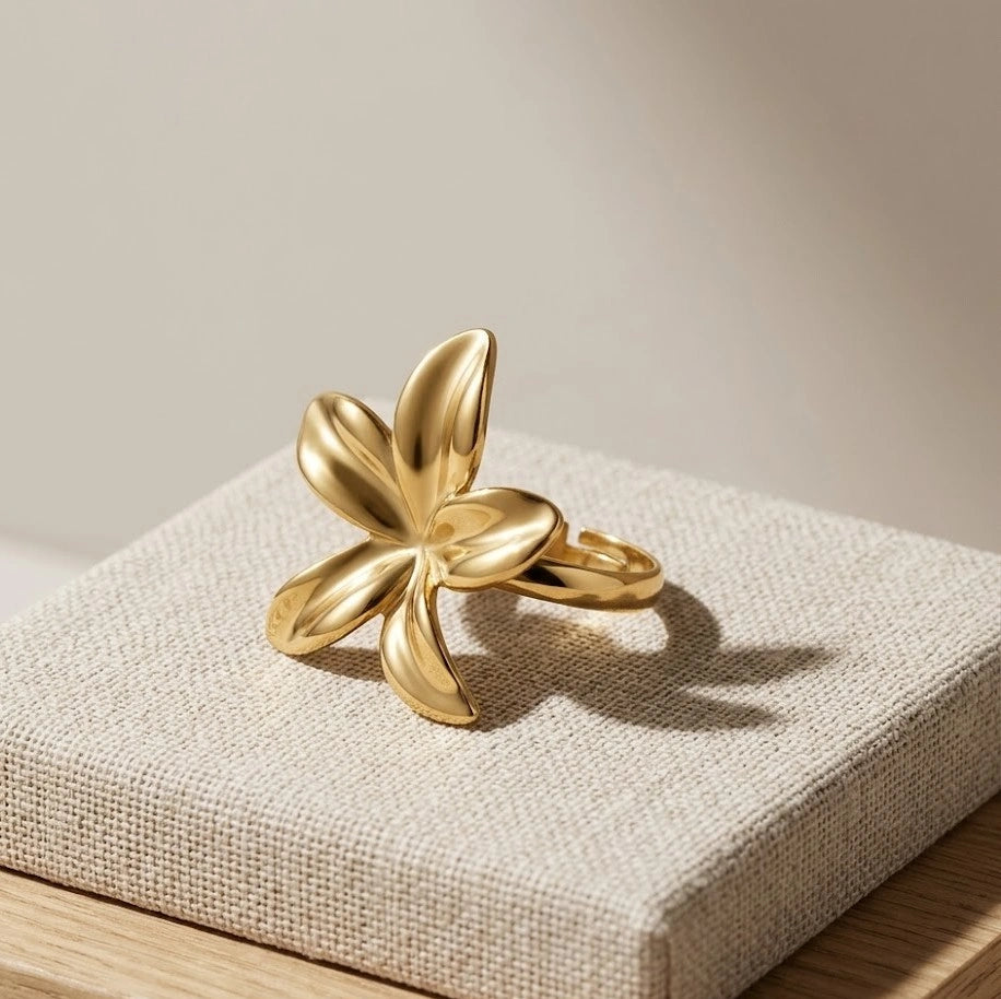Floral Anti-Tarnish Gold-Plated Adjustable Ring - Korean Style