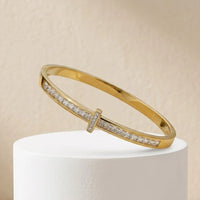 Modern T-Bar Crystal Anti-Tarnish Gold-Plated Bracelet for Women