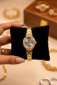 Minimalist Gold-Plated Quartz Watch for Women | Anti-Tarnish & Waterproof