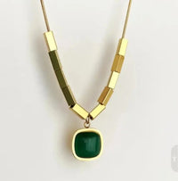 Anti-Tarnish Geometric Green Stone Pendant Necklace - Gold Plated
