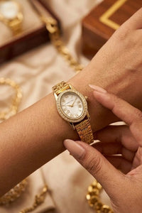 The 'Old Money' Oval Vintage Watch | Anti-Tarnish Gold Plated | Moncheri Jewels
