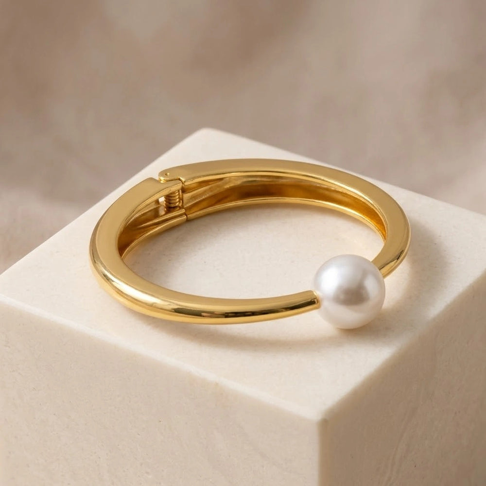Minimalist Single Pearl Cuff Bangle - Anti Tarnish Gold Plated