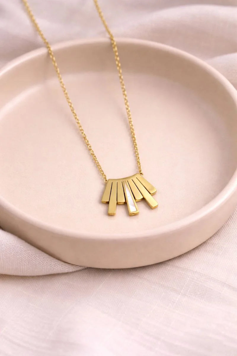 Geometric Fan Bar Pendant Necklace | Anti-Tarnish Gold Plated | Minimalist Korean Style