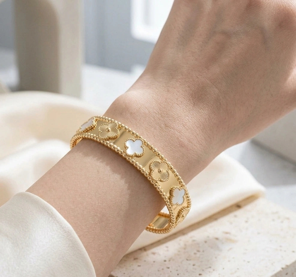 The 'Lucky You' Clover Bracelet Stack | 2-Piece Gold-Plated Combo