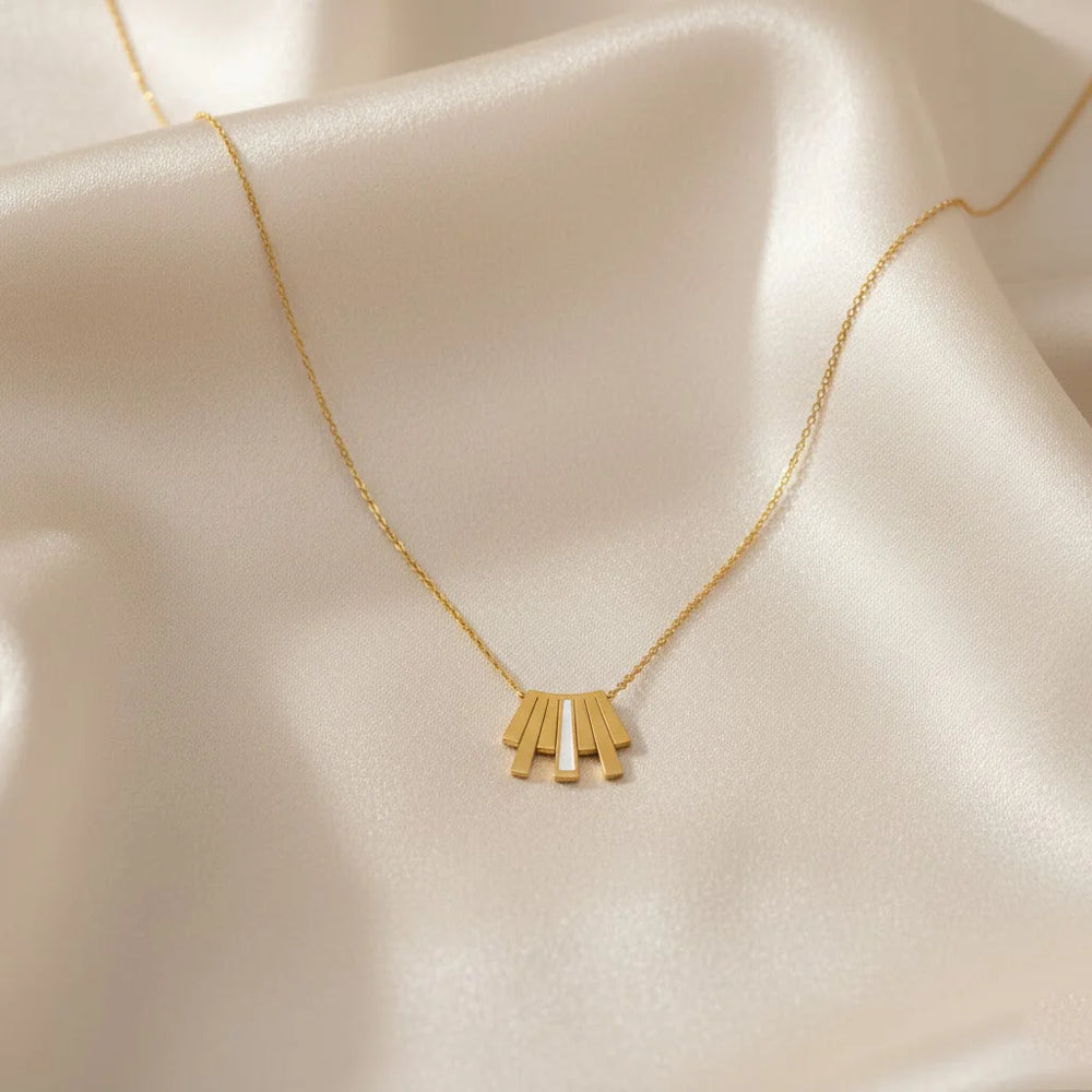 Geometric Fan Bar Pendant Necklace | Anti-Tarnish Gold Plated | Minimalist Korean Style