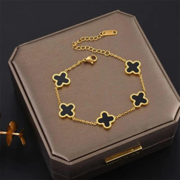 Black Clover Bracelet - Anti-Tarnish 18K Gold Plated | Lucky Four Leaf Charm