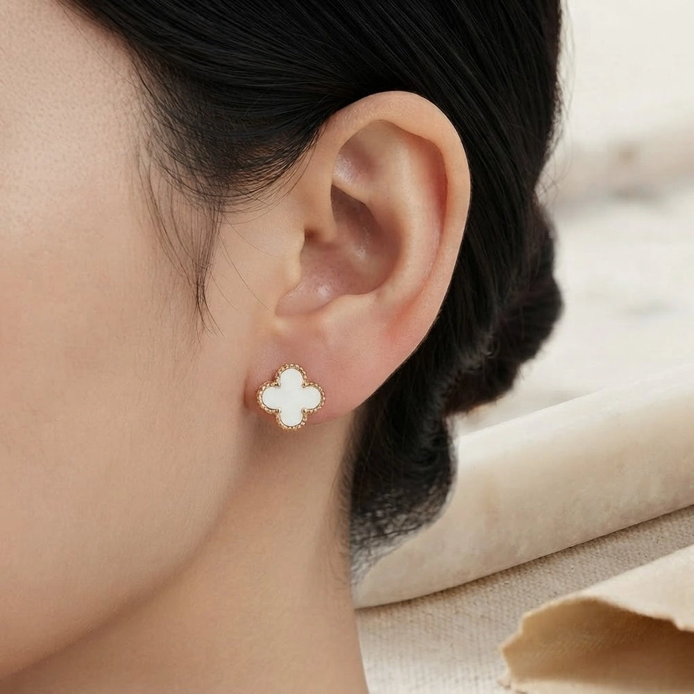 White Clover Stud Earrings - Anti Tarnish Gold Plated