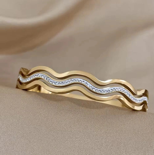 Wave Design Crystal Anti-Tarnish Fashion Bracelet