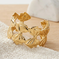 Elegant Bow Design Anti-Tarnish Gold Plated Bracelet for Women