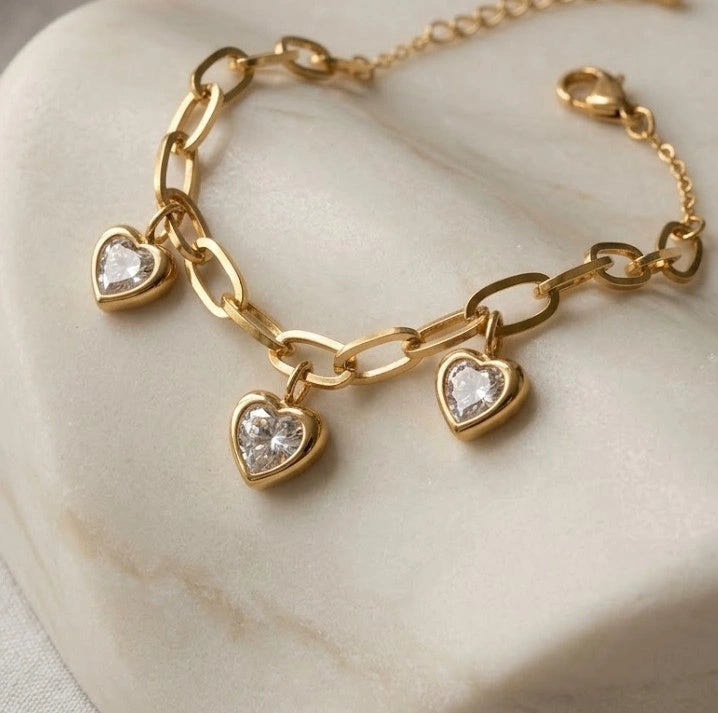 Heart Charm Link Bracelet: Anti-Tarnish Gold-Plated for Women