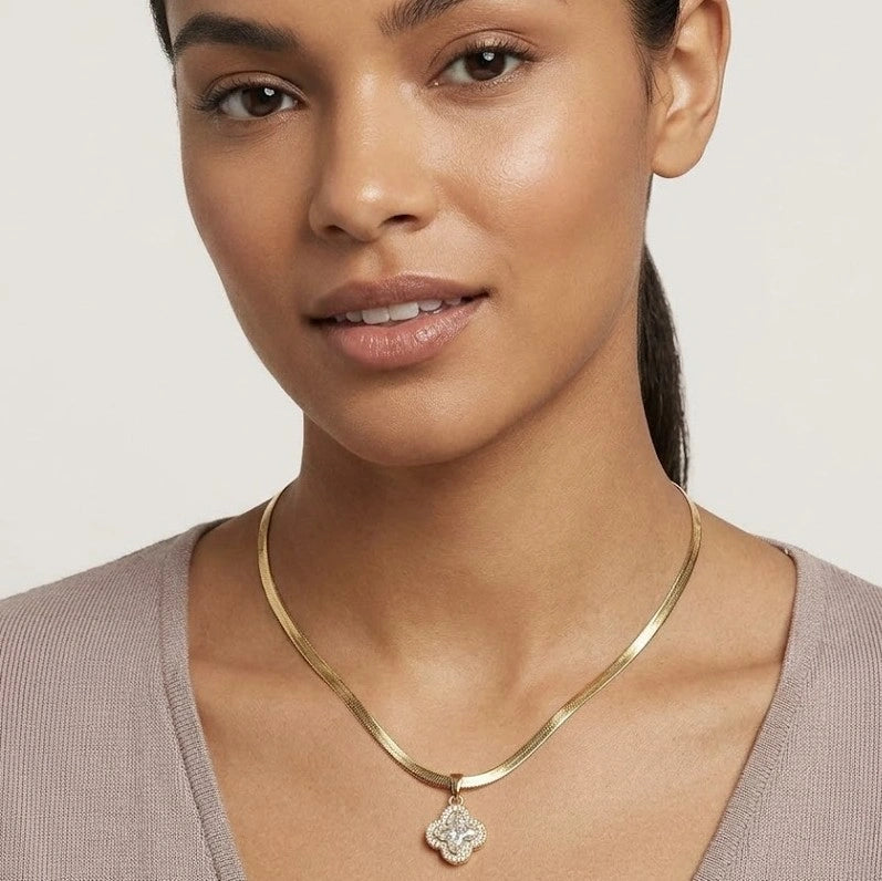 Gold Plated Four Leaf Clover Pendant Necklace - Anti-Tarnish