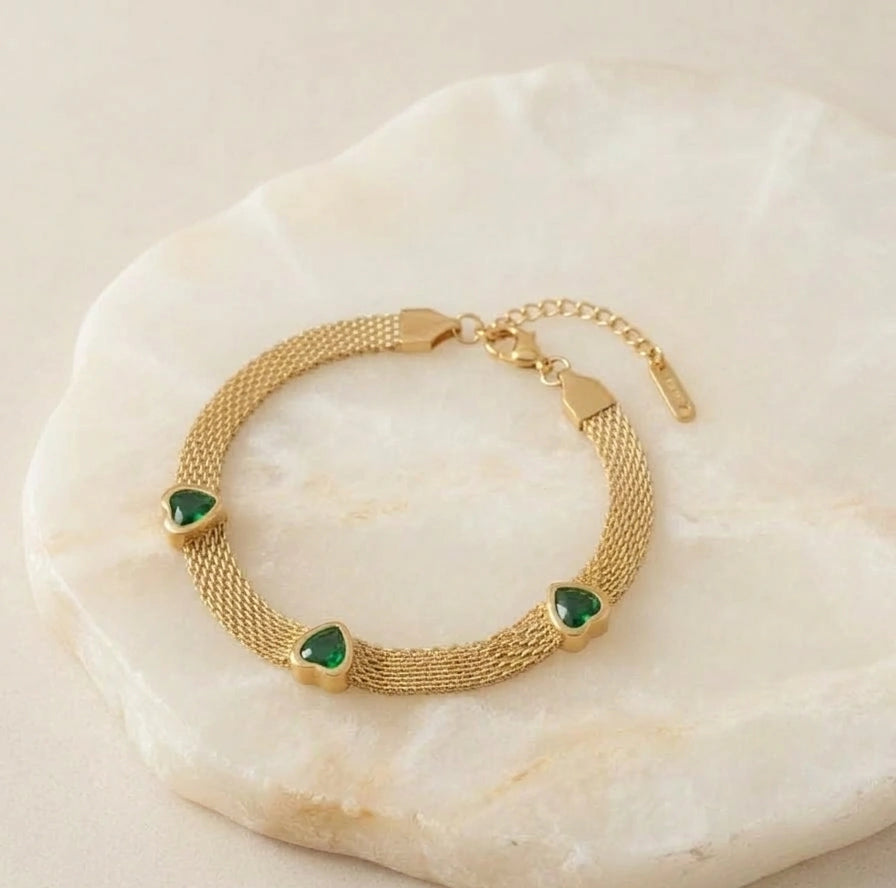green-heart-mesh-bracelet-anti-tarnish-gold-plated