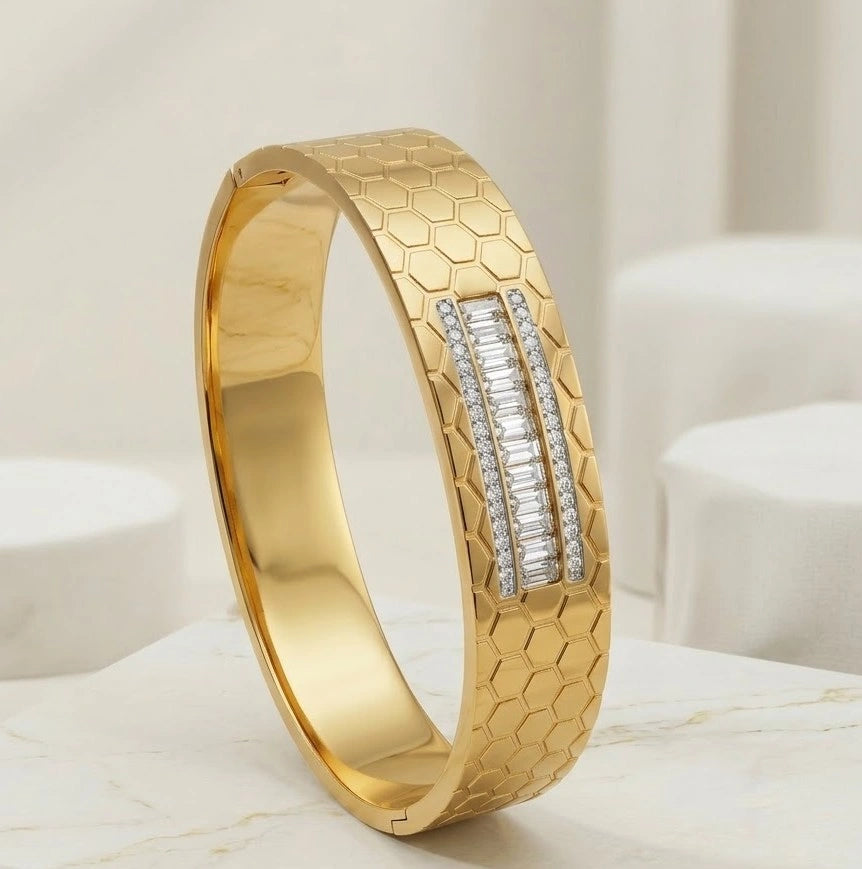 Honeycomb Geometric Cuff Bracelet - Anti Tarnish