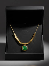 Anti-Tarnish Geometric Green Stone Pendant Necklace - Gold Plated