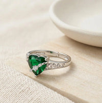 Emerald Green Heart Statement Ring | High-Quality Fashion Jewelry