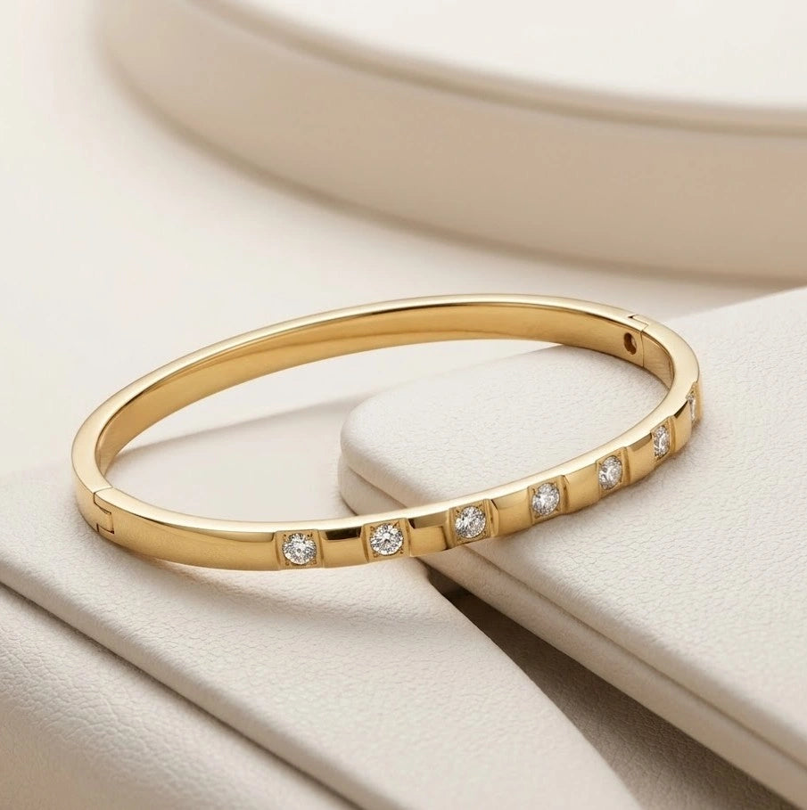 Anti-Tarnish Crystal Studded Bangle Bracelet - Premium Fashion Jewelry