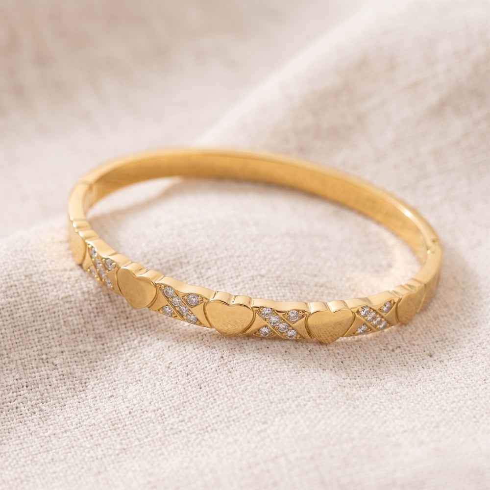 Anti Tarnish Gold Plated Heart Bracelet for Women | Elegant Diamond Style Bracelet Online
