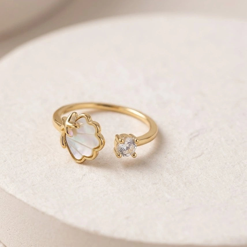 Seashell & Solitaire Crystal Adjustable Ring | High Quality Fashion Jewelry