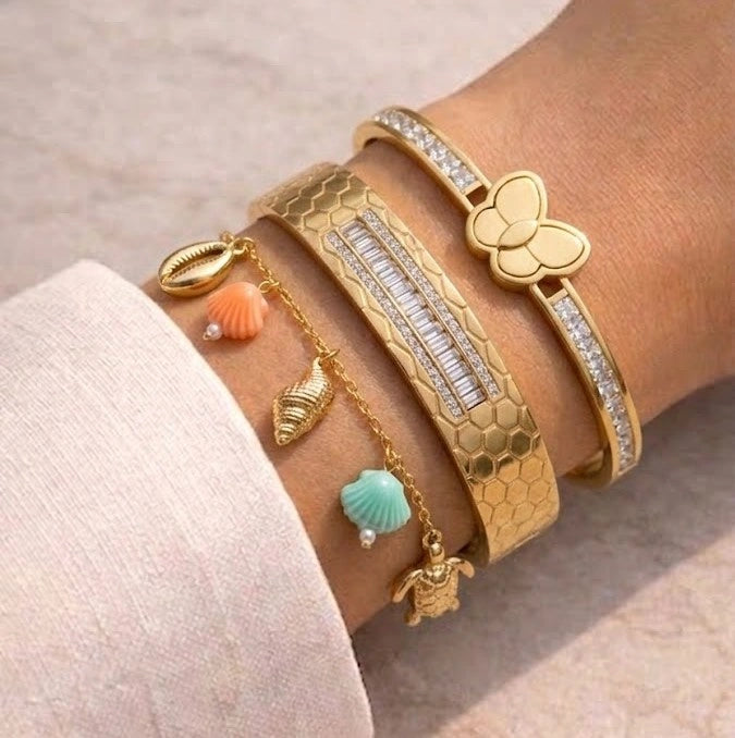 Summer Glow 3-Piece Gold-Plated Bracelet Stack | Shell & Crystal Charms