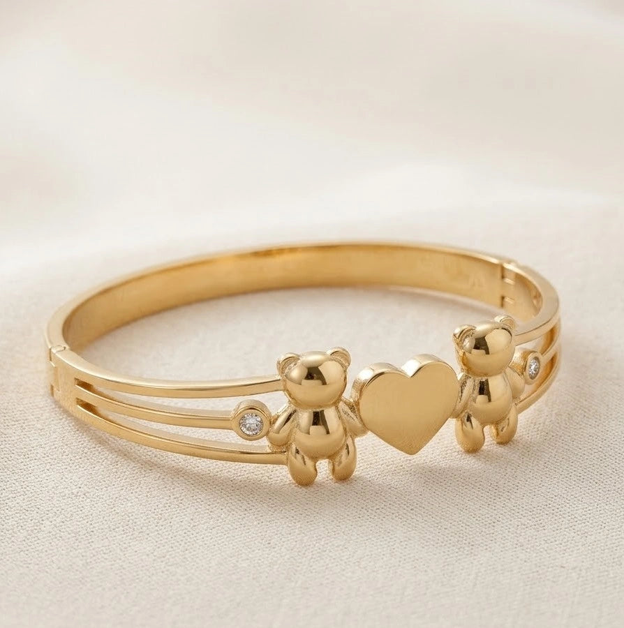 Teddy Bear Heart Cuff Bracelet - Anti Tarnish Gold Plated