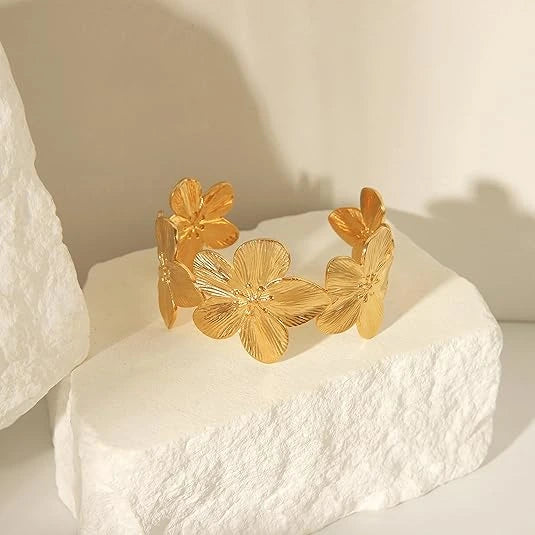 Vintage Floral Cuff Bracelet – Anti-Tarnish Gold Plated Open Bangle Statement Jewelry