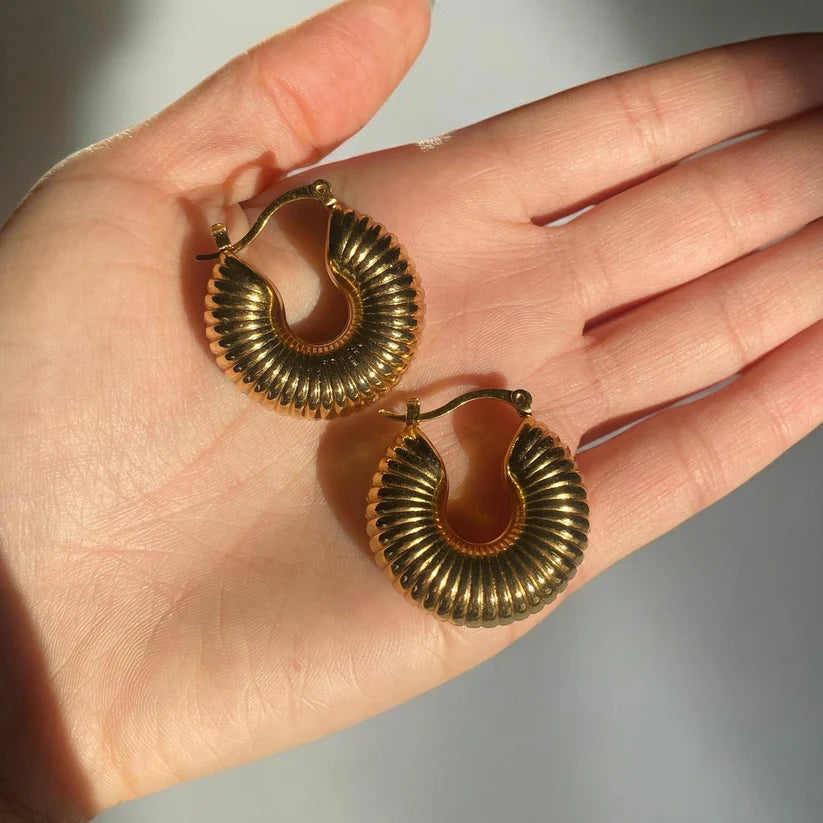 Chunky Ribbed Croissant Hoop Earrings - Anti-Tarnish Gold Plated
