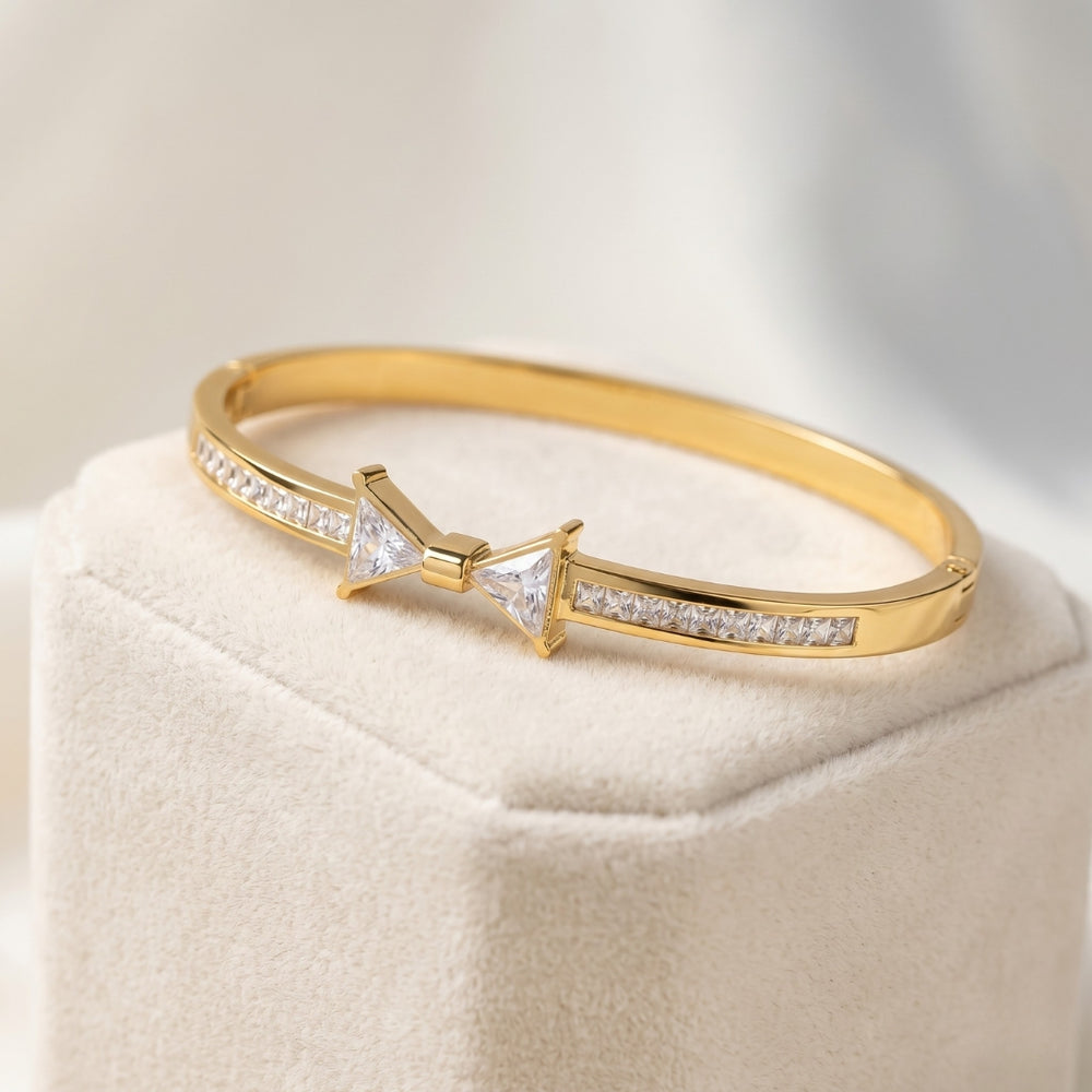 Coquette Crystal Bow Bracelet | Anti-Tarnish Gold Plated