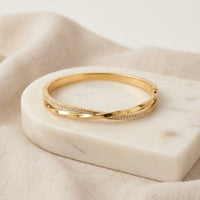 Twisted Zirconia Gold-Plated Bracelet | Anti-Tarnish Minimalist Bangle