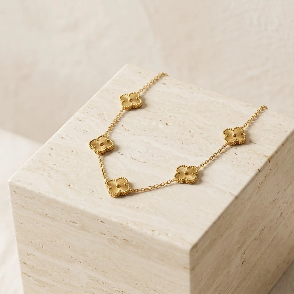 Vintage Clover 5-Motif Gold-Plated Necklace | Anti-Tarnish & Waterproof