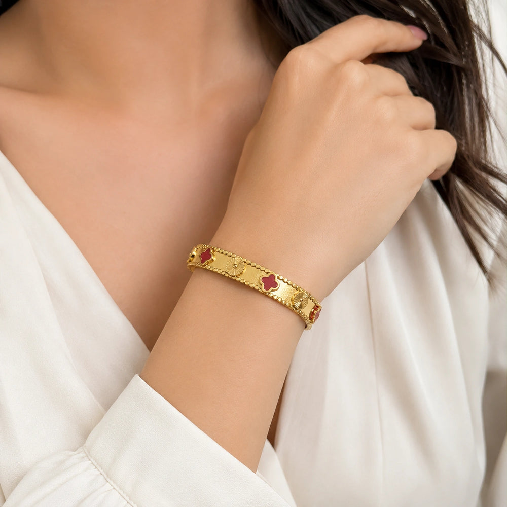 Red Clover Motif Anti-Tarnish Gold Plated Bangle Bracelet