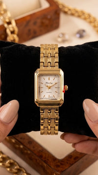 The Vintage "Old Money" Square Watch | Anti-Tarnish & Gold-Plated