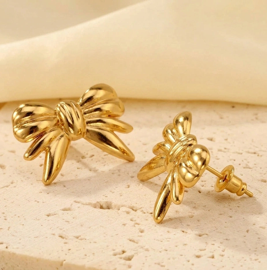 Gold Bow Stud Earrings - High Quality Vintage Fashion Jewelry