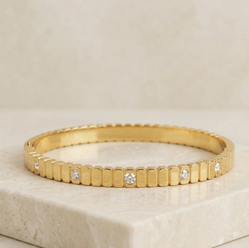 Ribbed Stone-Studded Anti-Tarnish Gold Plated Bracelet for Women
