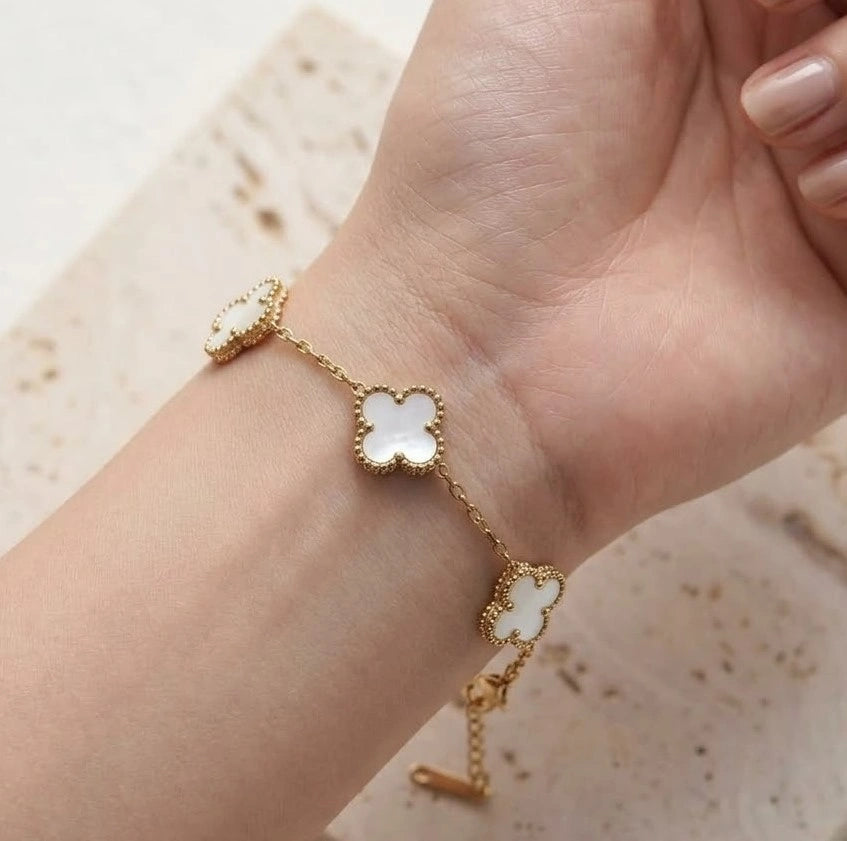 White Clover Motif Bracelet - Anti-Tarnish Daily Wear Fashion Jewelry