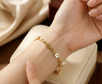Anti-Tarnish Floral Daisy Gold Plated Bracelet - Korean Style