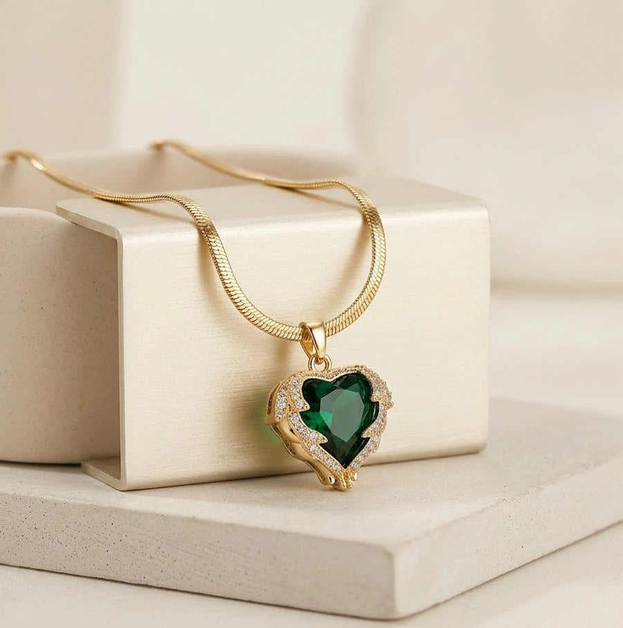 Emerald Green Heart Pendant Gold Plated Necklace - Anti Tarnish
