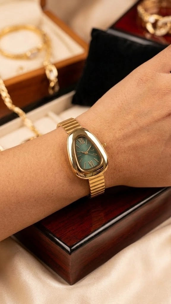 Vintage Emerald Teardrop Watch - Gold Plated & Anti-Tarnish