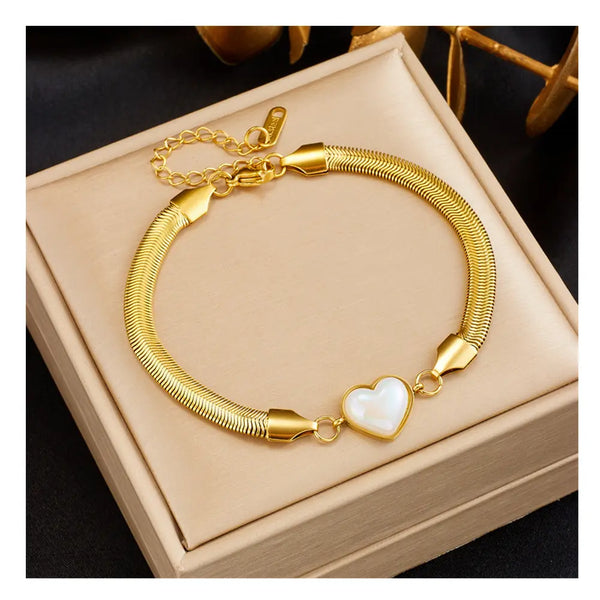 White Heart Charm Snake Chain Bracelet - Anti-Tarnish Gold Plated Luxury Jewelry - MONCHERI
