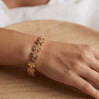 Floral Daisy Anti-Tarnish Gold Plated Bangle Bracelet for Women